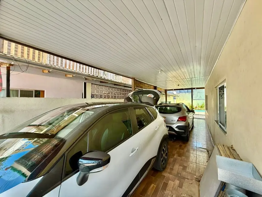 Foto 1 de Casa com 2 quartos à venda, 362m2 em Centro, Navegantes - SC