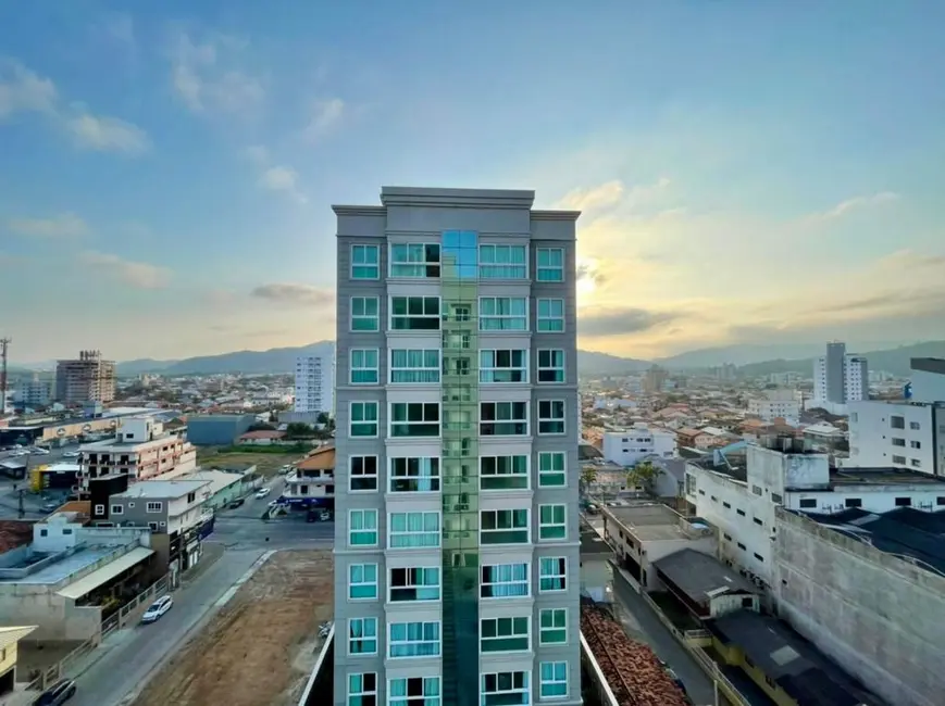 Foto 3 de Apartamento com 3 quartos à venda, 120m2 em Gravatá, Navegantes - SC