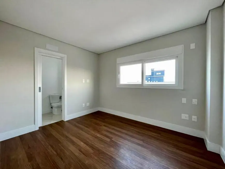 Foto 9 de Apartamento com 3 quartos à venda, 120m2 em Gravatá, Navegantes - SC