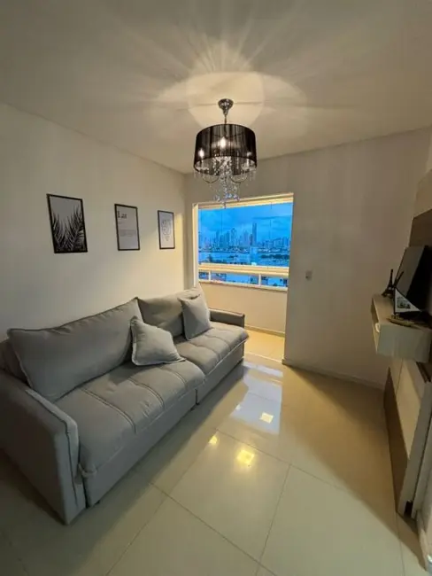 Foto 3 de Apartamento com 2 quartos à venda, 126m2 em São Pedro, Navegantes - SC