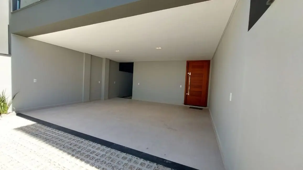 Foto 2 de Casa com 3 quartos à venda, 150m2 em Meia Praia, Navegantes - SC