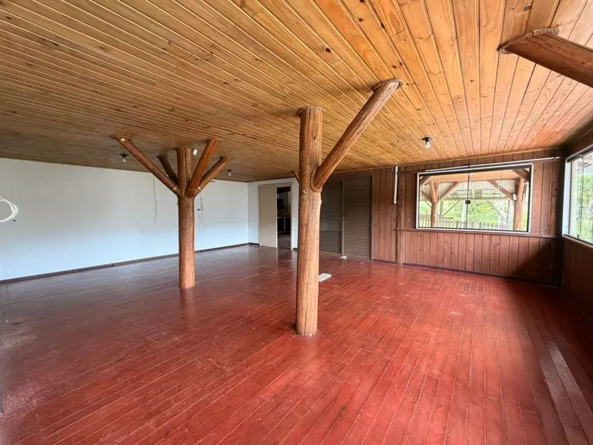 Sítio / Rancho com 3 quartos à venda, 4500m2 em Centro, Balneario Picarras - SC - imagem 7 Foto 7 de Sítio / Rancho com 3 quartos à venda, 4500m2 em Centro, Balneario Picarras - SC