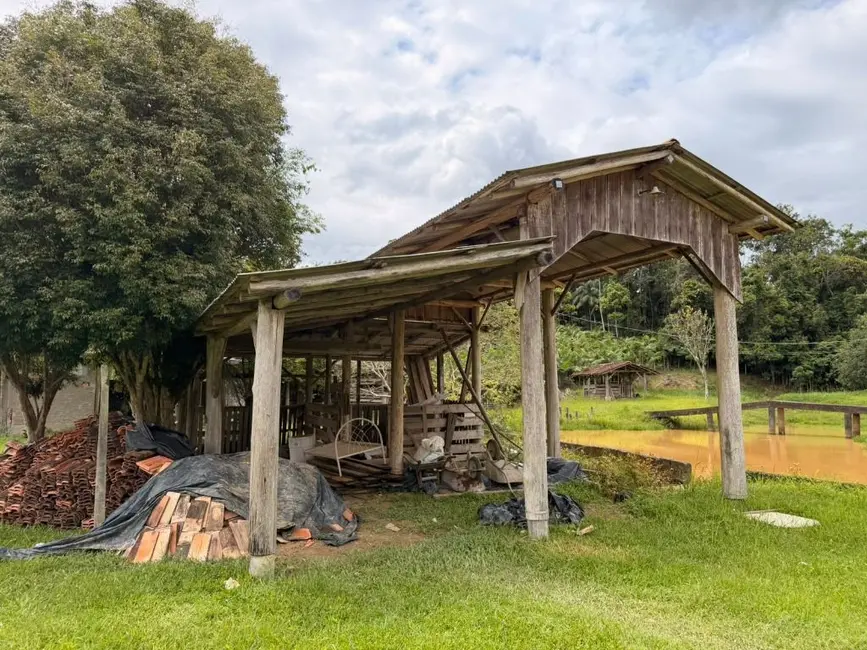 Foto 6 de Terreno / Lote à venda, 1700m2 em Centro, Balneario Picarras - SC