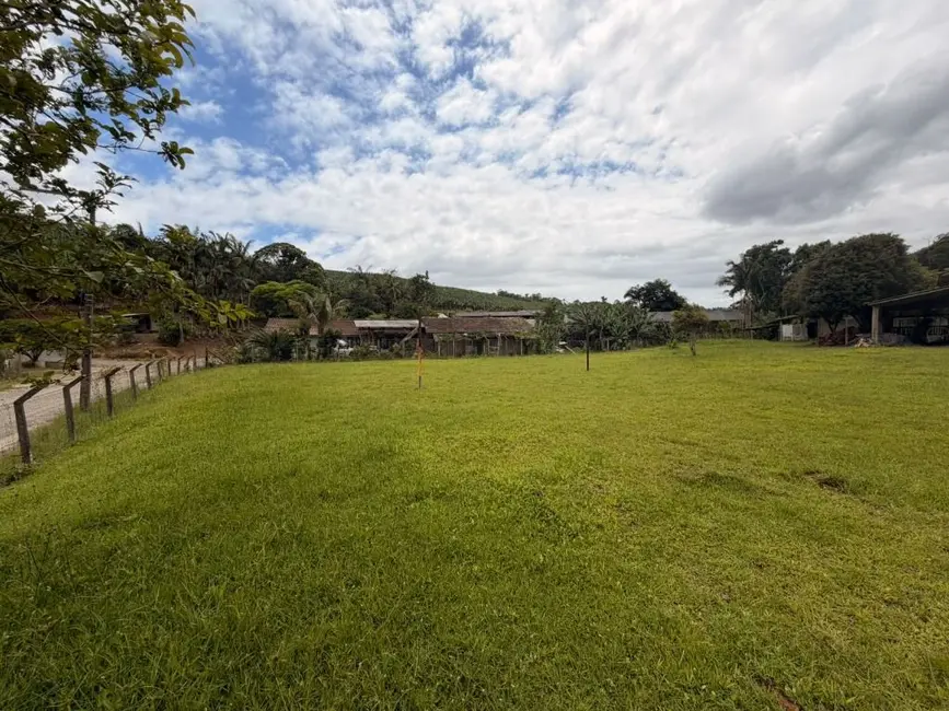 Foto 2 de Terreno / Lote à venda, 1700m2 em Centro, Balneario Picarras - SC