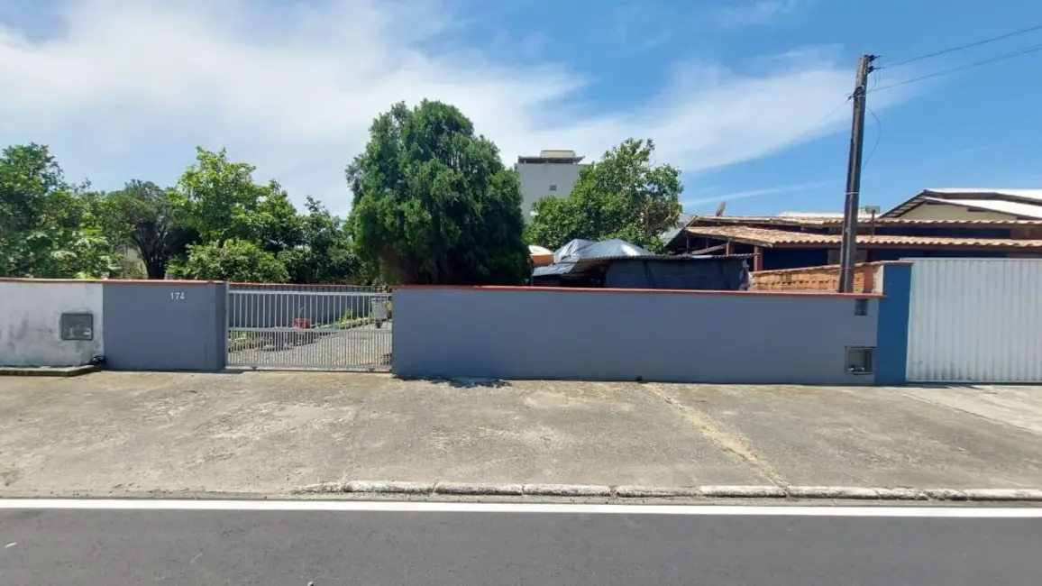 Foto 1 de Casa com 2 quartos à venda, 351m2 em Centro, Navegantes - SC