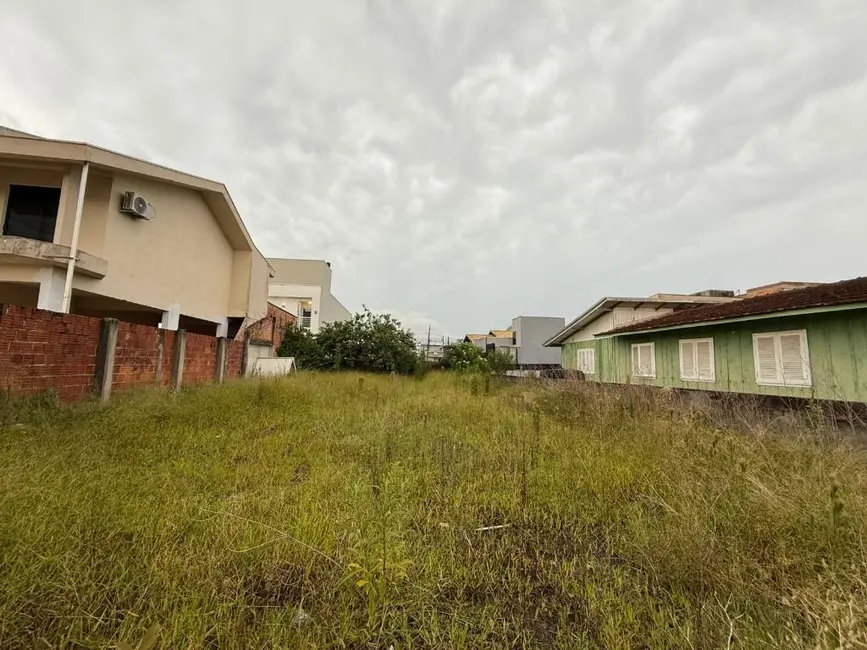 Foto 1 de Terreno / Lote à venda, 312m2 em Centro, Navegantes - SC