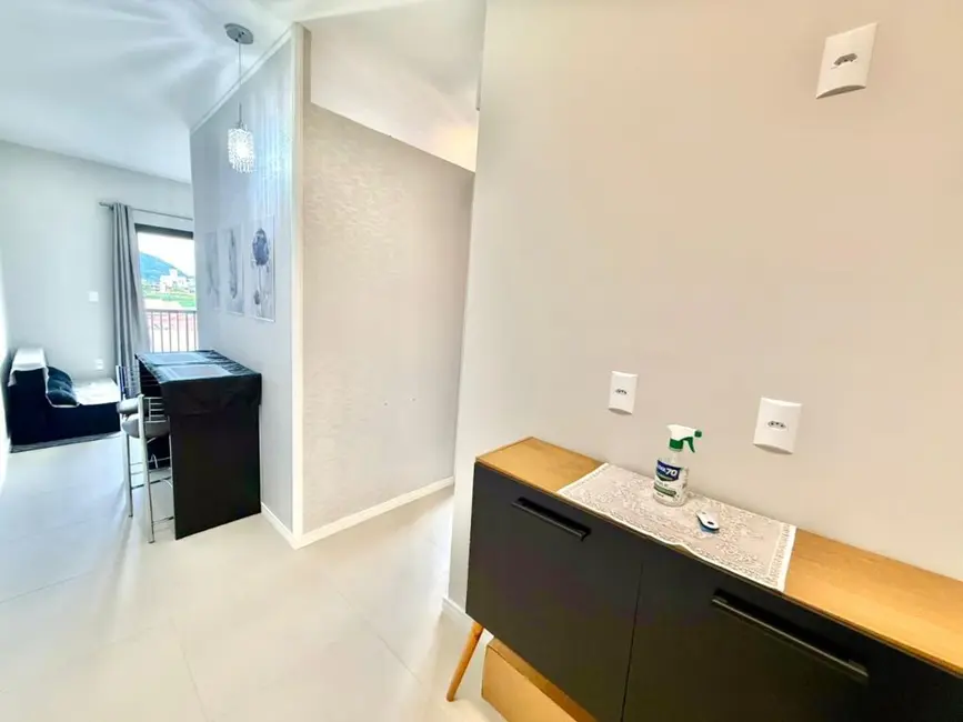 Foto 9 de Apartamento com 1 quarto à venda, 34m2 em Gravatá, Navegantes - SC