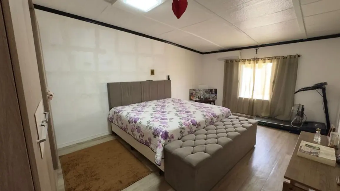 Foto 9 de Casa com 3 quartos à venda, 272m2 em Meia Praia, Navegantes - SC