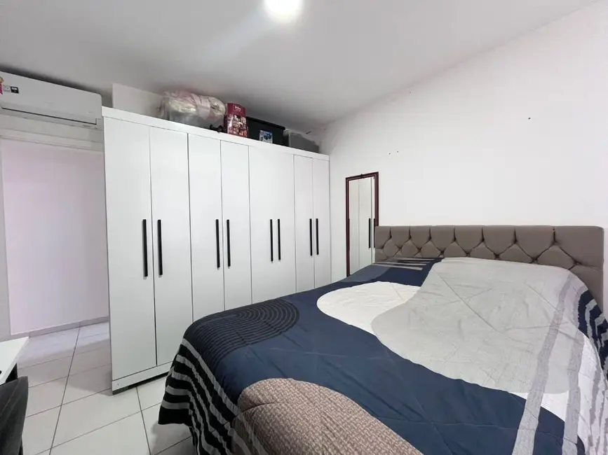 Foto 5 de Apartamento com 2 quartos à venda, 54m2 em Meia Praia, Navegantes - SC