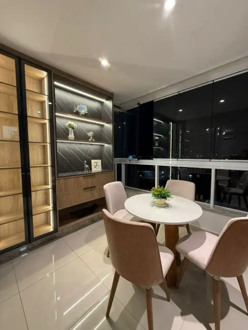 Foto 2 de Apartamento com 3 quartos à venda, 110m2 em Centro, Navegantes - SC