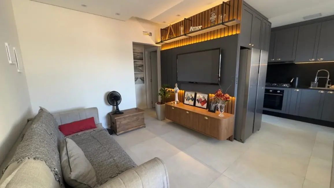 Foto 2 de Apartamento com 2 quartos à venda, 95m2 em Centro, Navegantes - SC