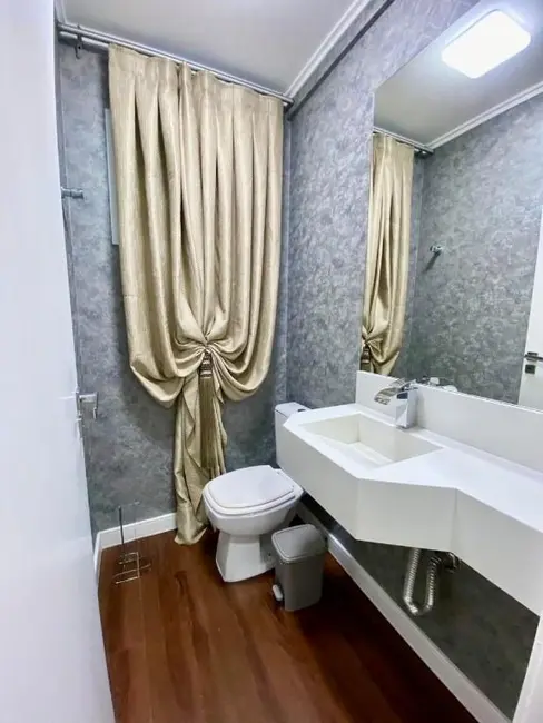 Foto 5 de Apartamento com 3 quartos à venda, 162m2 em Centro, Navegantes - SC