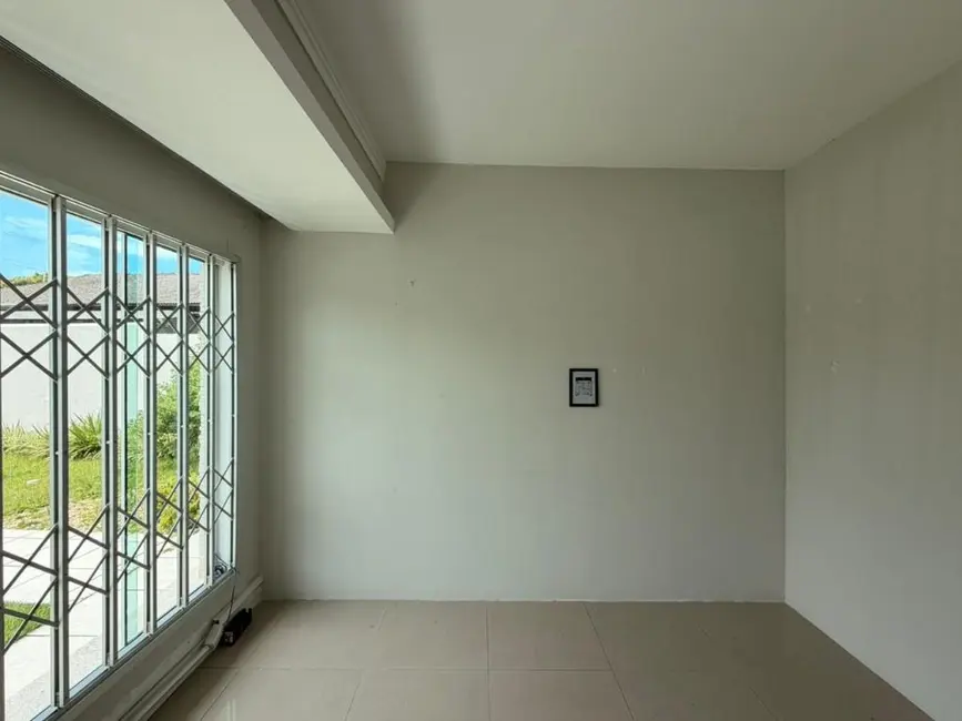 Foto 3 de Casa com 4 quartos à venda, 510m2 em Centro, Navegantes - SC