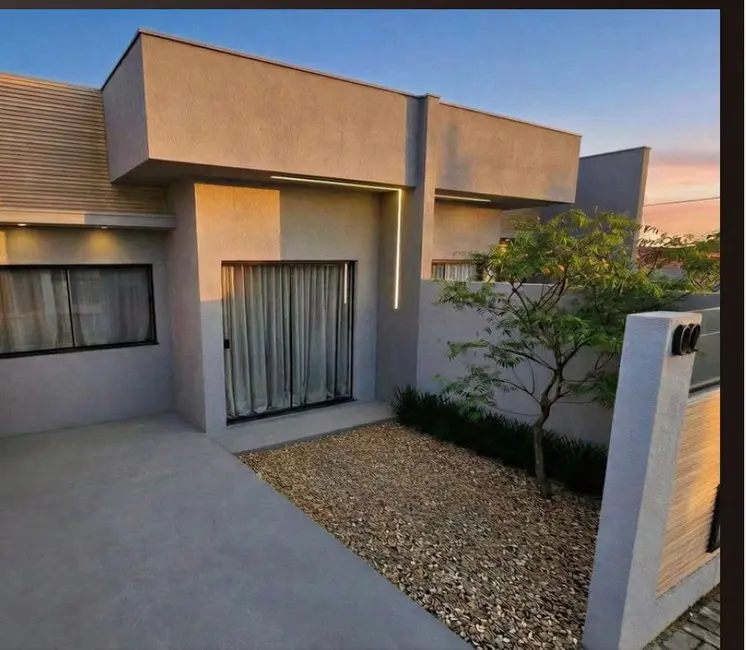 Foto 1 de Casa com 2 quartos à venda, 57m2 em Centro, Navegantes - SC