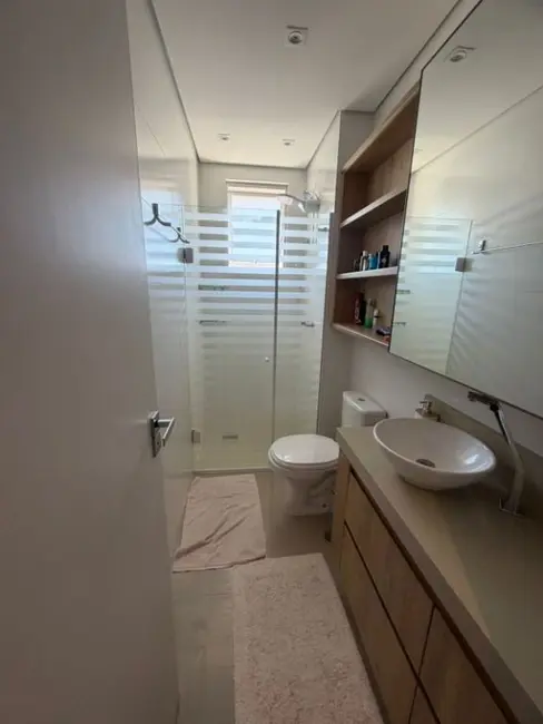 Foto 5 de Apartamento com 2 quartos à venda, 75m2 em Centro, Navegantes - SC