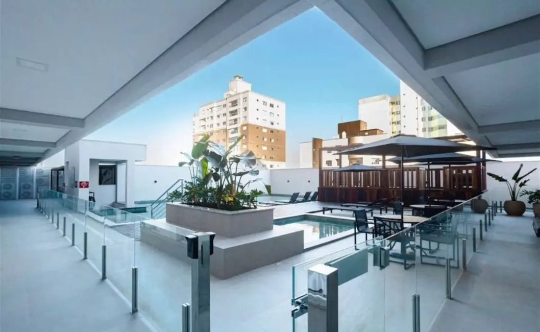 Foto 18 de Apartamento com 2 quartos à venda, 75m2 em Centro, Navegantes - SC