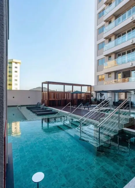 Foto 17 de Apartamento com 2 quartos à venda, 75m2 em Centro, Navegantes - SC