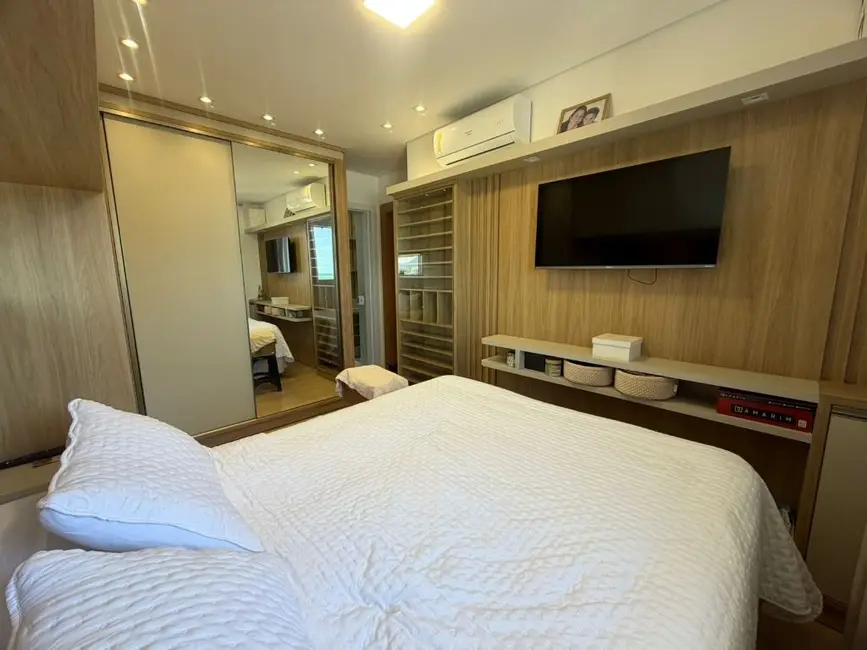 Foto 16 de Apartamento com 2 quartos à venda, 75m2 em Centro, Navegantes - SC