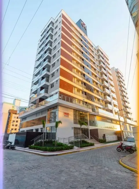 Foto 20 de Apartamento com 2 quartos à venda, 75m2 em Centro, Navegantes - SC