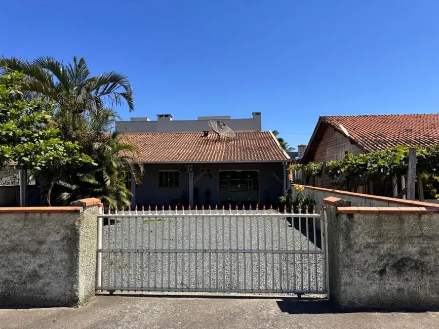 Foto 6 de Casa com 3 quartos à venda, 372m2 em Gravatá, Navegantes - SC