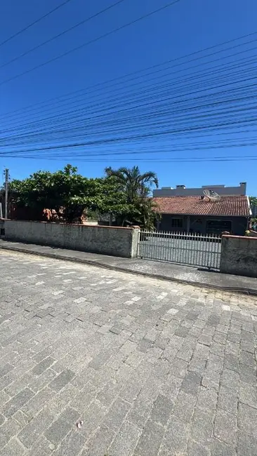 Foto 2 de Casa com 3 quartos à venda, 372m2 em Gravatá, Navegantes - SC