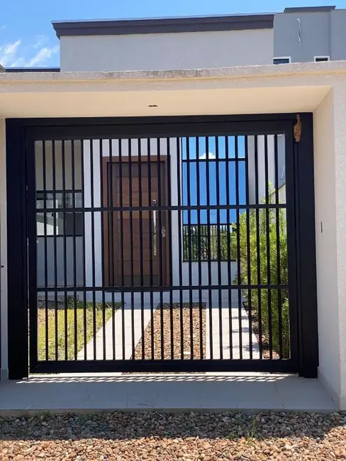 Foto 1 de Casa com 3 quartos à venda, 120m2 em Barra Velha - SC