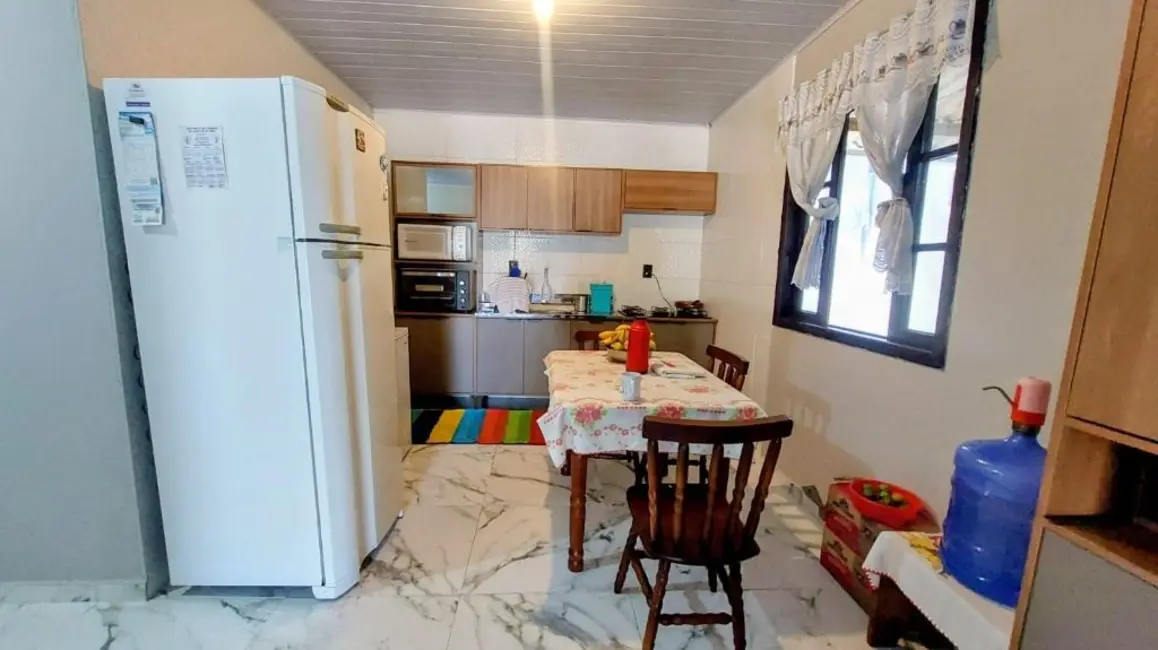 Foto 3 de Casa à venda, 300m2 em Meia Praia, Navegantes - SC