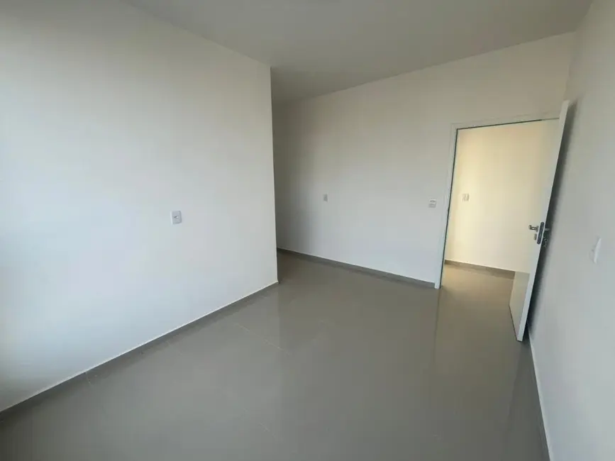 Foto 2 de Casa com 2 quartos à venda, 100m2 em São Paulo, Navegantes - SC