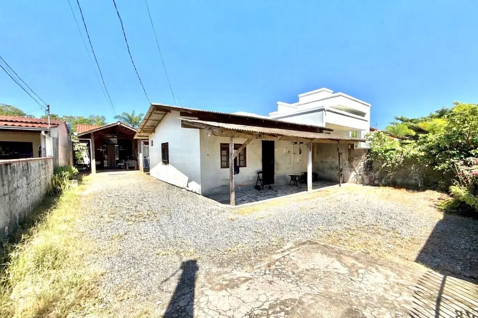 Foto 1 de Casa com 4 quartos à venda, 360m2 em Gravatá, Navegantes - SC