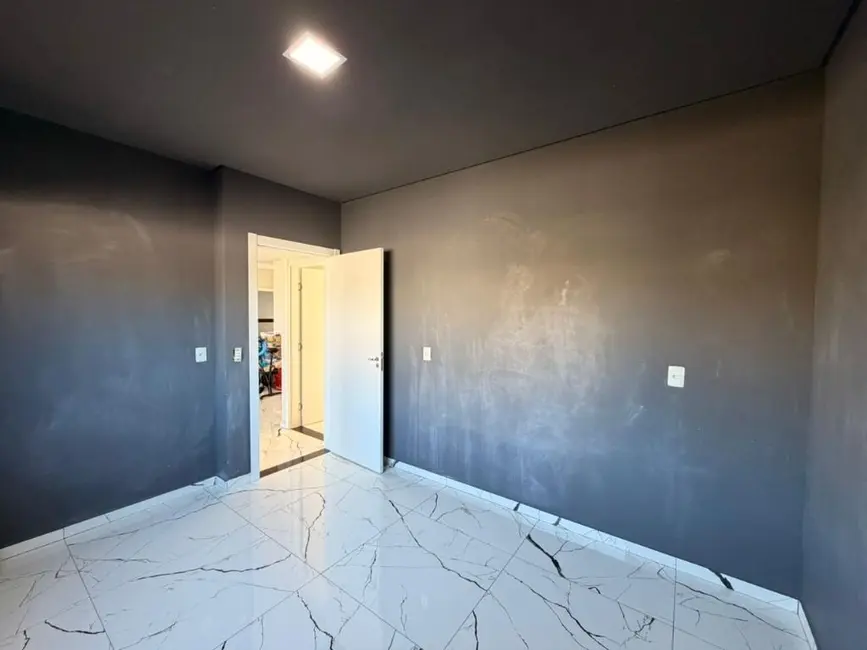 Foto 8 de Casa com 4 quartos à venda, 260m2 em Centro, Navegantes - SC