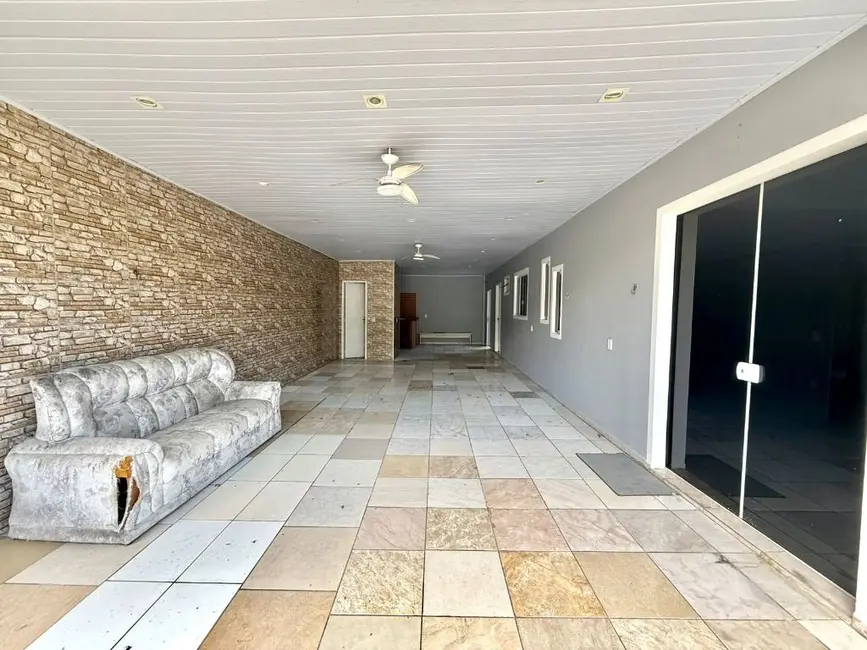 Foto 2 de Casa com 3 quartos à venda, 362m2 em Gravatá, Navegantes - SC