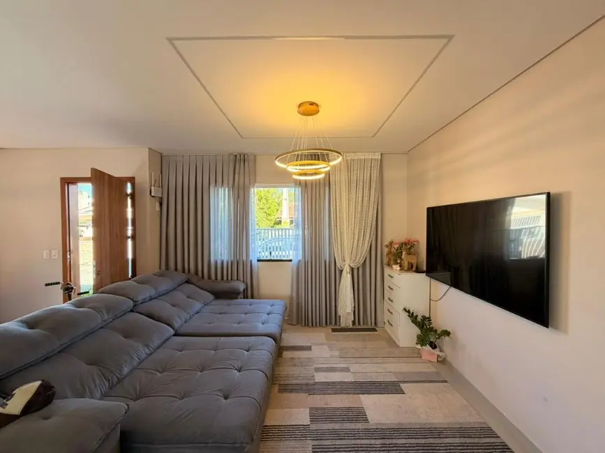 Foto 2 de Casa com 2 quartos à venda, 250m2 em Centro, Navegantes - SC