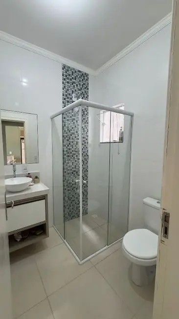 Apartamento com 2 quartos à venda, 77m2 em Meia Praia, Navegantes - SC - imagem 8 Foto 8 de Apartamento com 2 quartos à venda, 77m2 em Meia Praia, Navegantes - SC