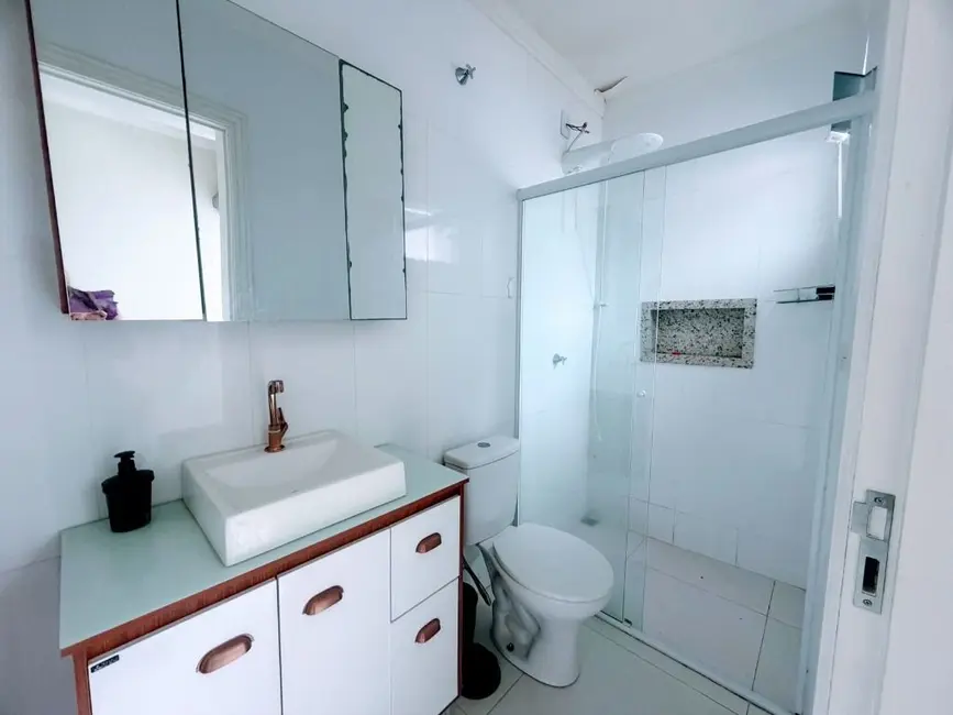Foto 4 de Apartamento com 2 quartos à venda, 67m2 em Centro, Navegantes - SC
