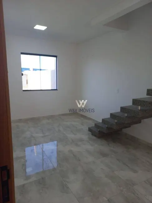 Foto 2 de Sobrado com 3 quartos à venda, 140m2 em Costeira, Sao Jose Dos Pinhais - PR