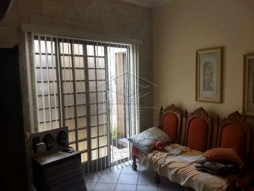 Foto 2 de Casa com 3 quartos à venda, 184m2 em Lencois Paulista - SP