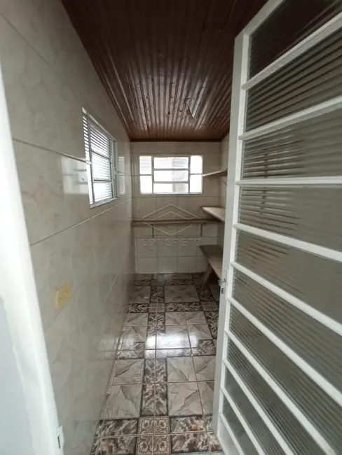 Foto 2 de Casa com 2 quartos para alugar, 90m2 em Lencois Paulista - SP