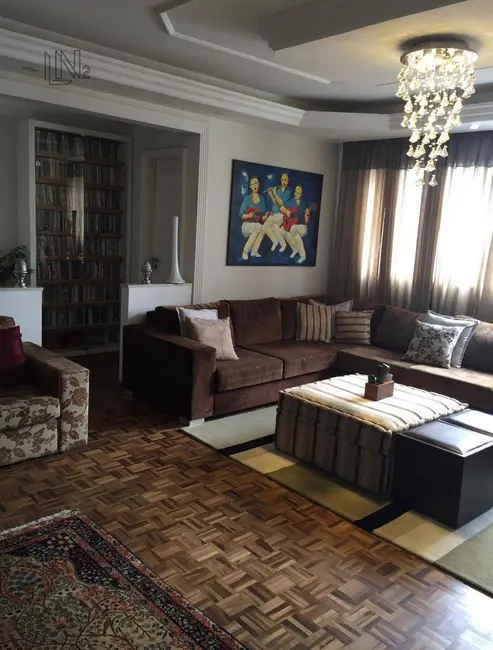 Apartamento com 4 quartos à venda, 180m2 em Santo Antônio, Sao Caetano Do Sul - SP - imagem 4 Foto 4 de Apartamento com 4 quartos à venda, 180m2 em Santo Antônio, Sao Caetano Do Sul - SP