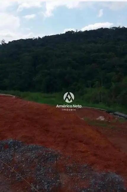 Foto 9 de Terreno / Lote à venda, 251m2 em Piracangaguá, Taubate - SP
