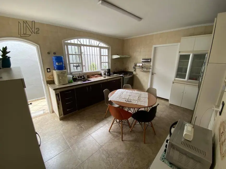 Casa com 3 quartos à venda, 200m2 em Sao Bernardo Do Campo - SP - imagem 5 Foto 5 de Casa com 3 quartos à venda, 200m2 em Sao Bernardo Do Campo - SP