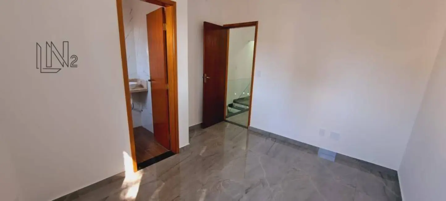 Sobrado com 3 quartos à venda, 158m2 em Vila Guarani, Santo Andre - SP - imagem 8 Foto 8 de Sobrado com 3 quartos à venda, 158m2 em Vila Guarani, Santo Andre - SP