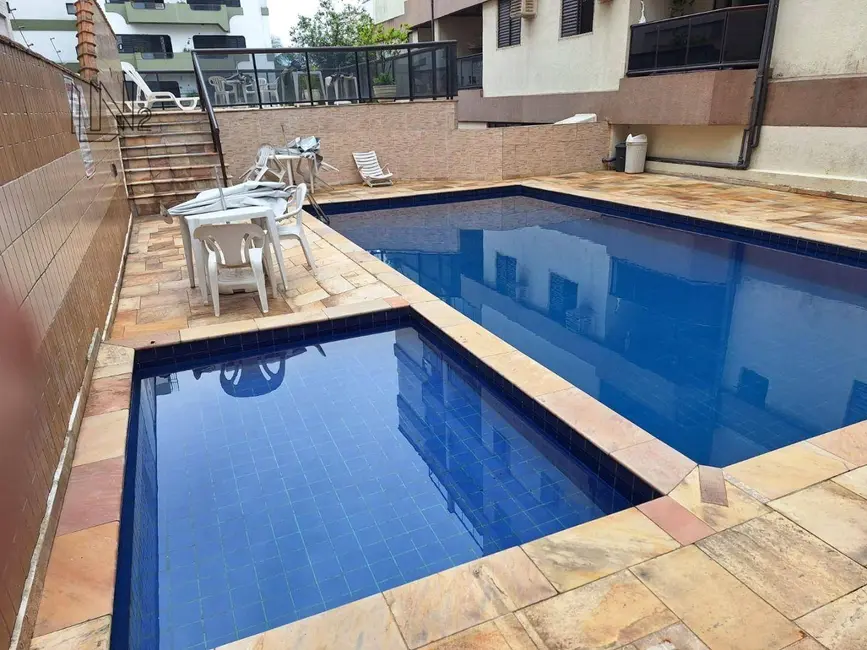 Foto 1 de Apartamento com 2 quartos à venda, 94m2 em Jardim Las Palmas, Guaruja - SP