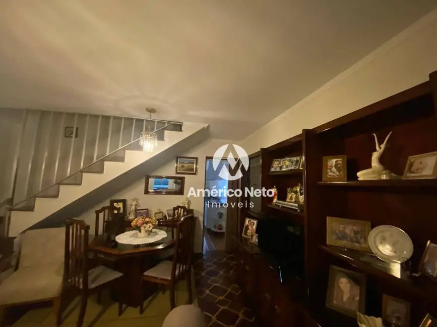 Foto 8 de Sobrado com 3 quartos à venda, 300m2 em Osvaldo Cruz, Sao Caetano Do Sul - SP