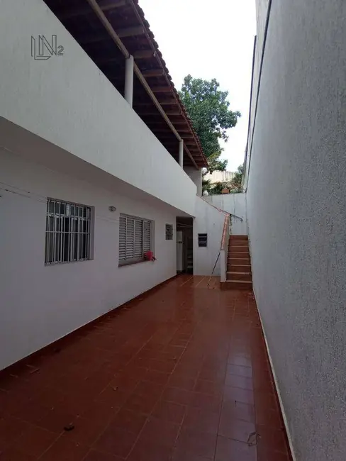 Foto 2 de Sobrado com 3 quartos à venda, 300m2 em Osvaldo Cruz, Sao Caetano Do Sul - SP