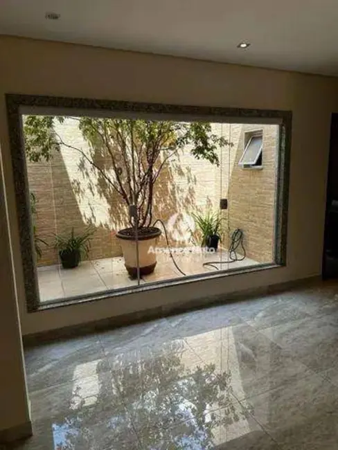 Foto 3 de Casa com 3 quartos à venda, 193m2 em Olímpico, Sao Caetano Do Sul - SP