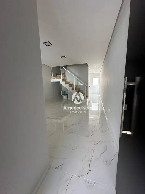 Sobrado com 3 quartos à venda, 220m2 em Campestre, Santo Andre - SP - imagem 9 Foto 9 de Sobrado com 3 quartos à venda, 220m2 em Campestre, Santo Andre - SP