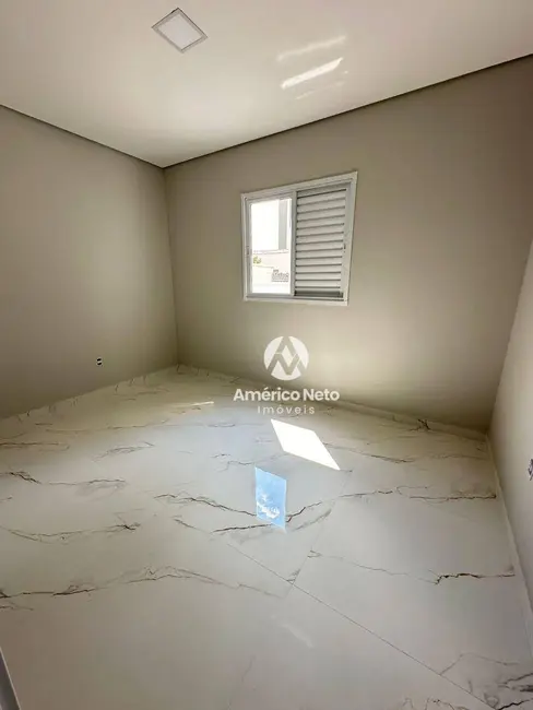 Sobrado com 3 quartos à venda, 220m2 em Campestre, Santo Andre - SP - imagem 6 Foto 6 de Sobrado com 3 quartos à venda, 220m2 em Campestre, Santo Andre - SP