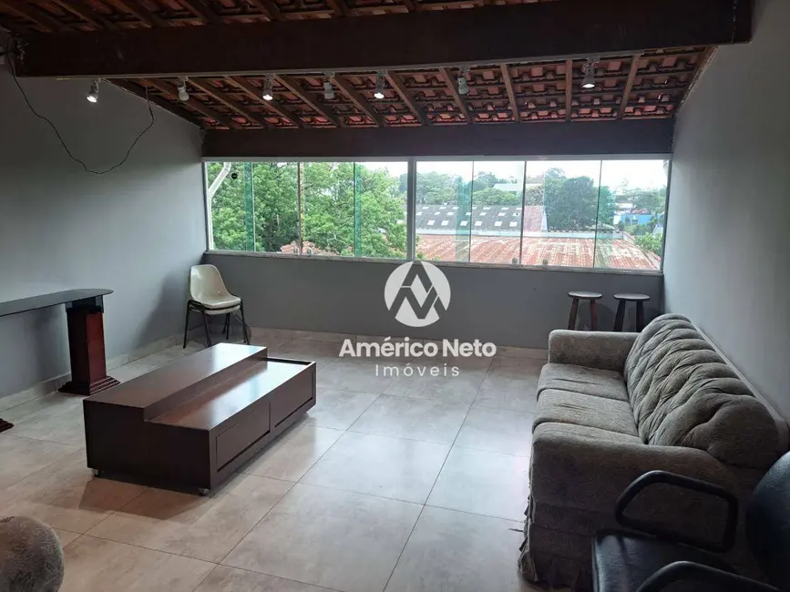 Foto 6 de Sobrado com 4 quartos à venda, 250m2 em Parque São Vicente, Maua - SP