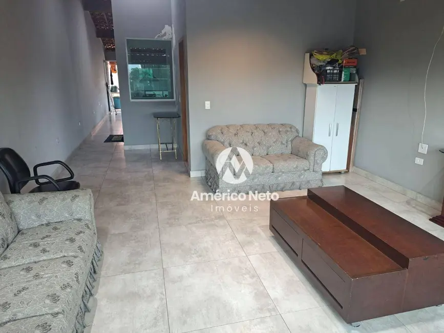 Foto 5 de Sobrado com 4 quartos à venda, 250m2 em Parque São Vicente, Maua - SP