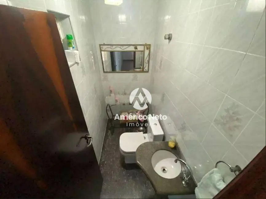 Foto 9 de Sobrado com 3 quartos à venda, 244m2 em Santa Maria, Sao Caetano Do Sul - SP